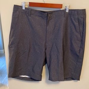 Pebble Beach Golf Shorts Size 40